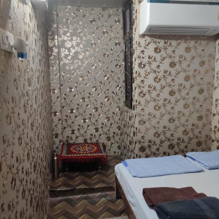 Ira Homestay Mathura - Divine Spiritual Stay 外观 照片